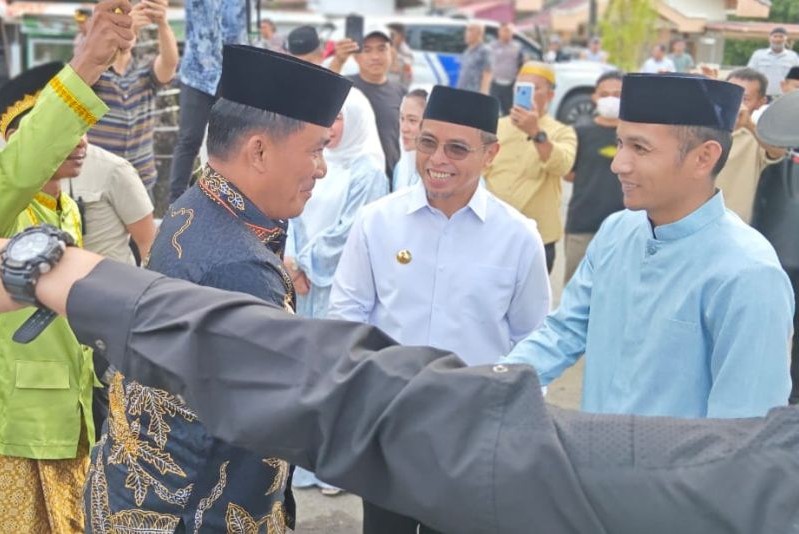Gubernur Yulius Selvanus Siapkan DBH untuk Sarana Olahraga Bolmut